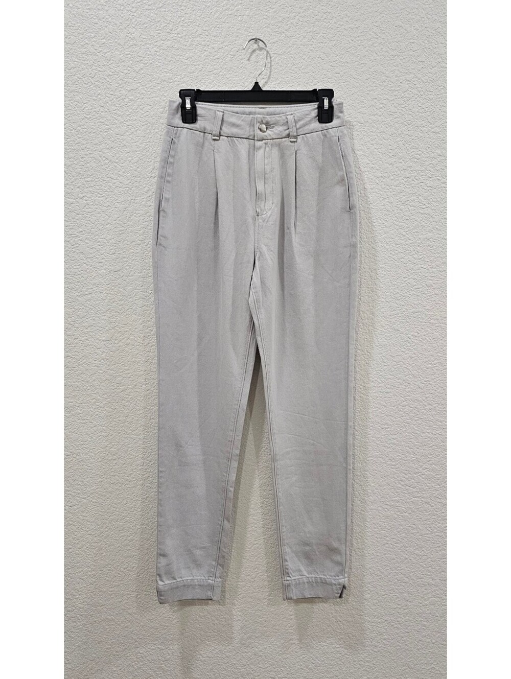 PAIGE Simone Pleated Pants Women’s Size 25 Platinum Gray Tapered Ankle NWT